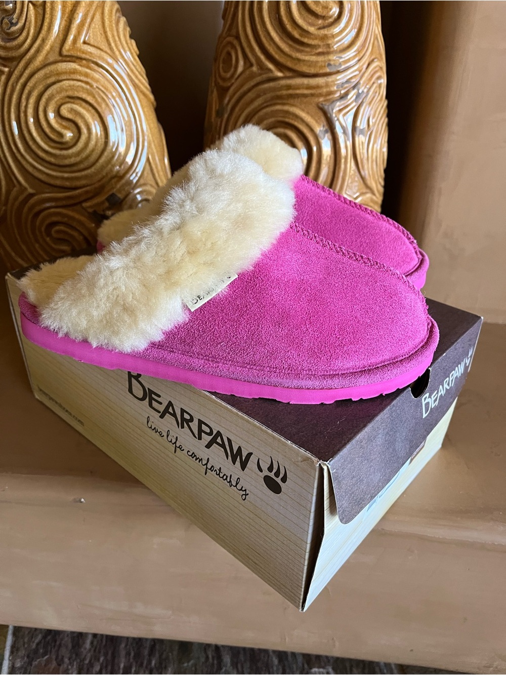 BearPaw Loki II Rose (Hot Pink) Shearling Slippers - Size 6 - NEW!